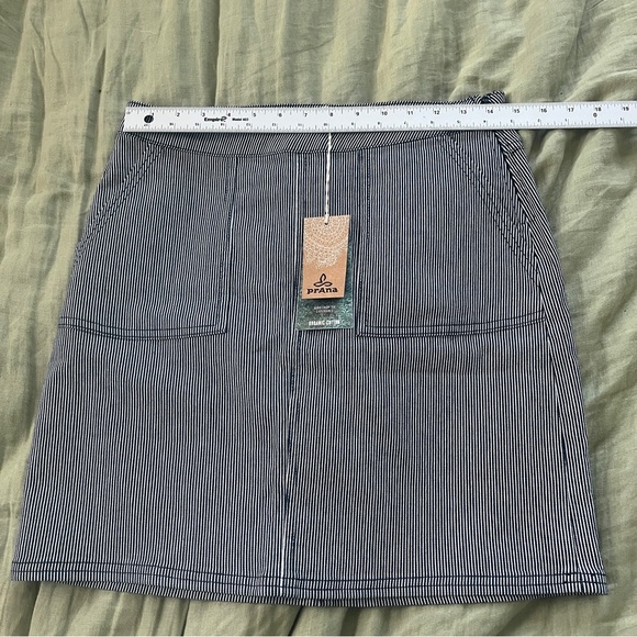 Prana Kara indigo stripe mini skirt Women’s Size 2 - Picture 9 of 10
